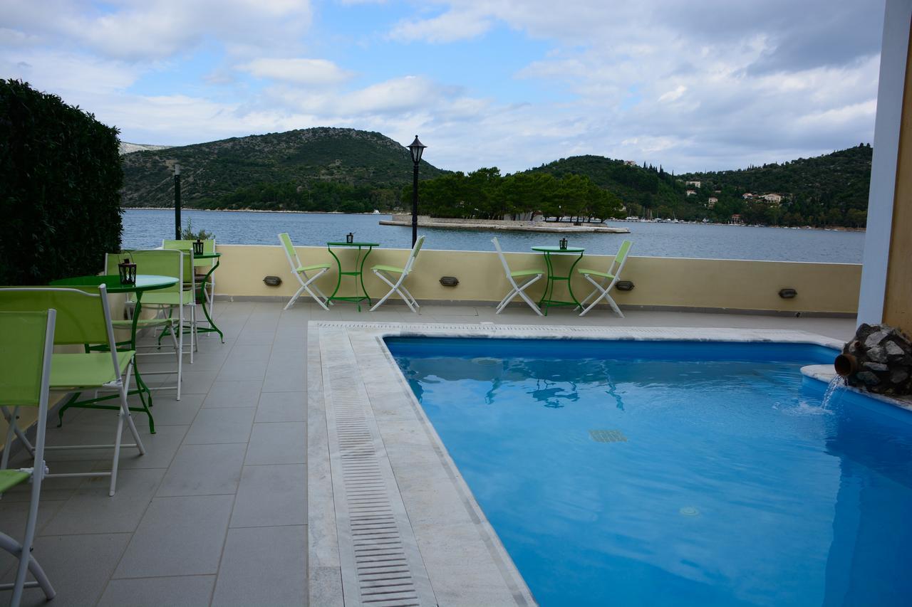 Lazaretto Palace Vathy  Exterior photo